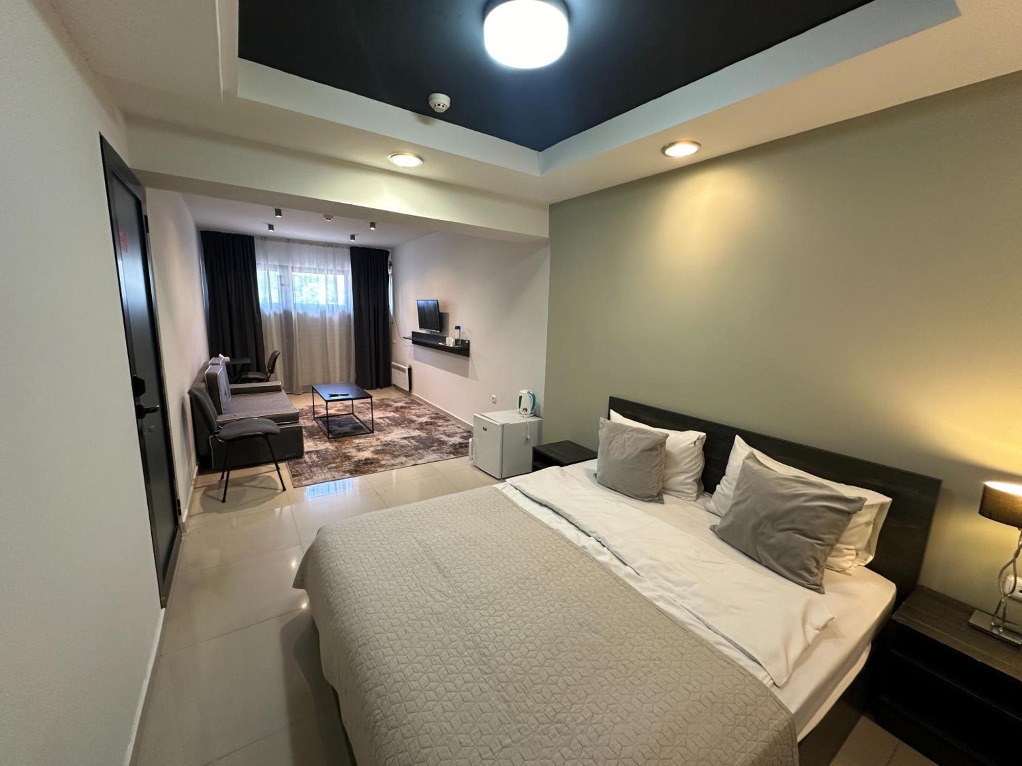 Rest Apartments By Nava Hotel Ереван Экстерьер фото